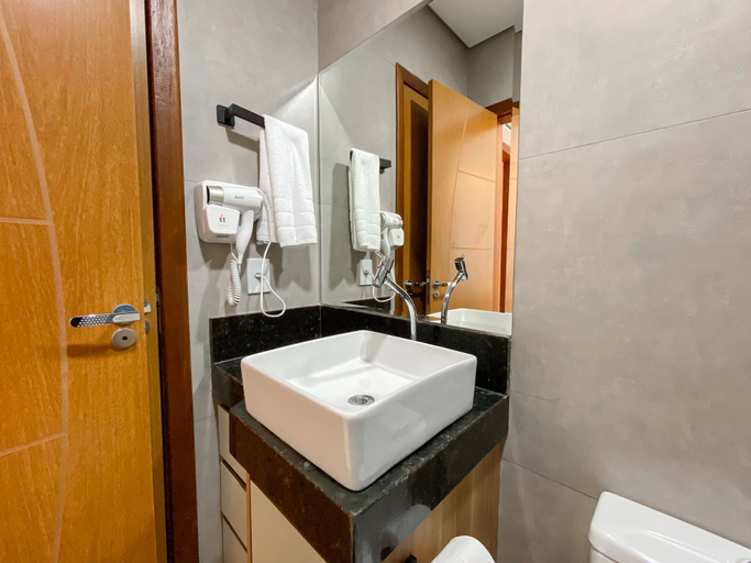 Bathroom 3, Residencial Jardins de Taperapuã 2, Porto Seguro