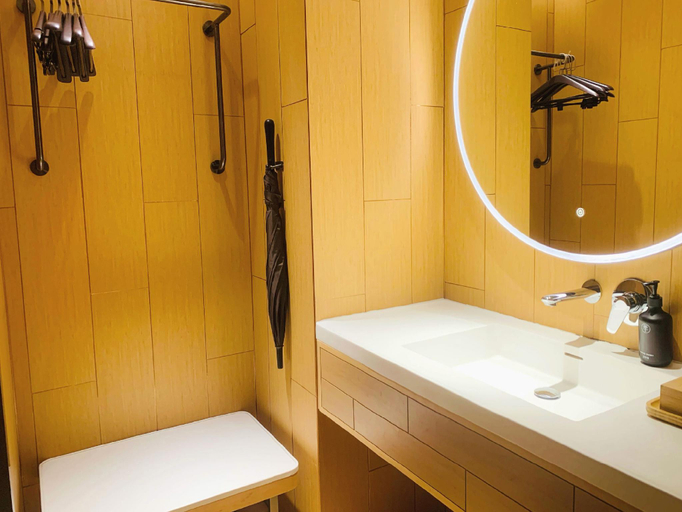 Bathroom 4, Ji Hotel Liyang Matou Street, Changzhou