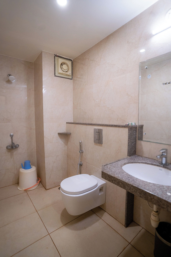 Bathroom 5, Hotel Supriya International Sirsi, Uttara Kannada