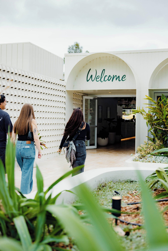 Exterior & Views 2, Bateau Bay Hotel, Wyong - South and West