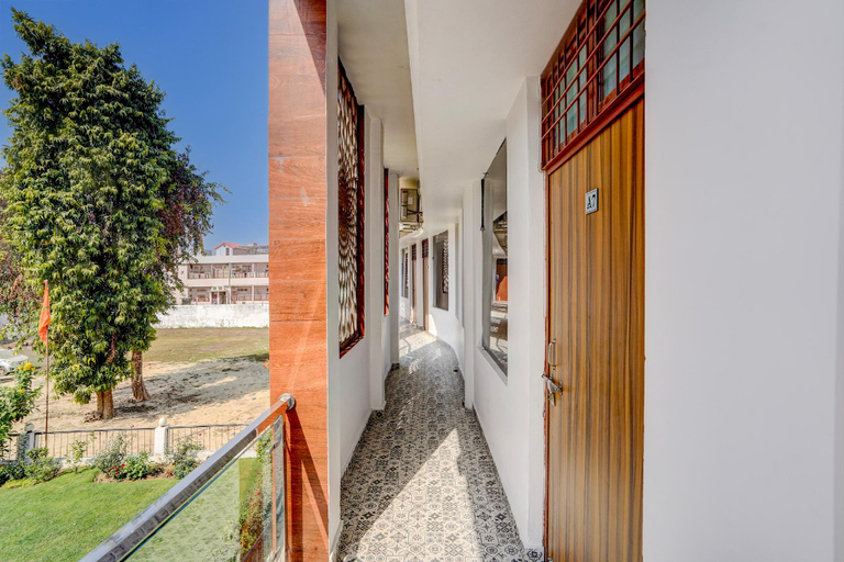 Public Area 3, OYO Hotel O Rakabganj Crossway Ayodhya Formerly Ramaland Homestay, Faizabad