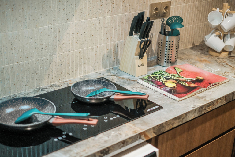 Private kitchen 5, Haraya by Kozystay - Paskal, Bandung
