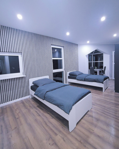 Room 2, Shared house Gebersheim Leonberg, Böblingen