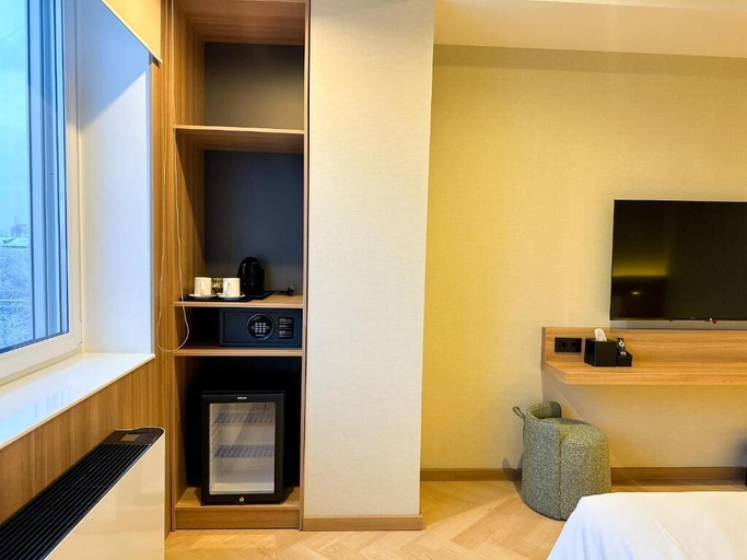 Room 5, Resident Hotel Abay, Almaty
