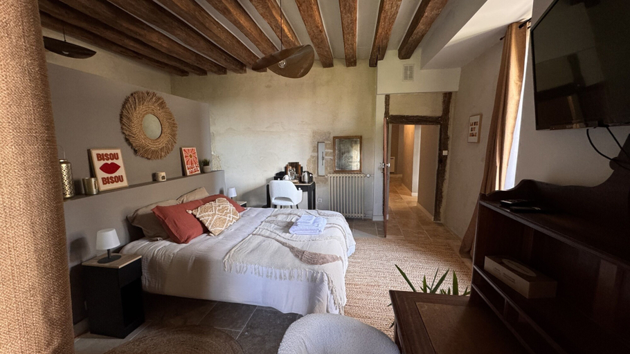 Miscellaneous 3, Maison Saint Christophe, Sarthe