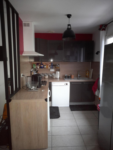Kitchen 2, chambre climatisee a louer dans pavillon, Loiret