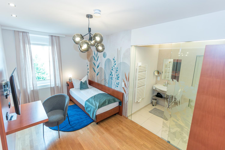Bedroom 3, Hotel Stadt Wien, Grieskirchen