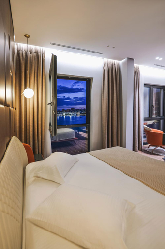 Bedroom 3, Hotel Saranda Butrinti, Affiliated by Meliá, Sarandës