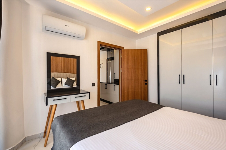Bedroom 3, Laristone Suite Spa Hotel, Antalya