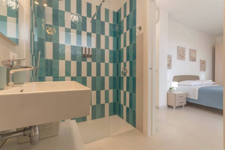 Bathroom 2, villa di CA, Olbia-Tempio