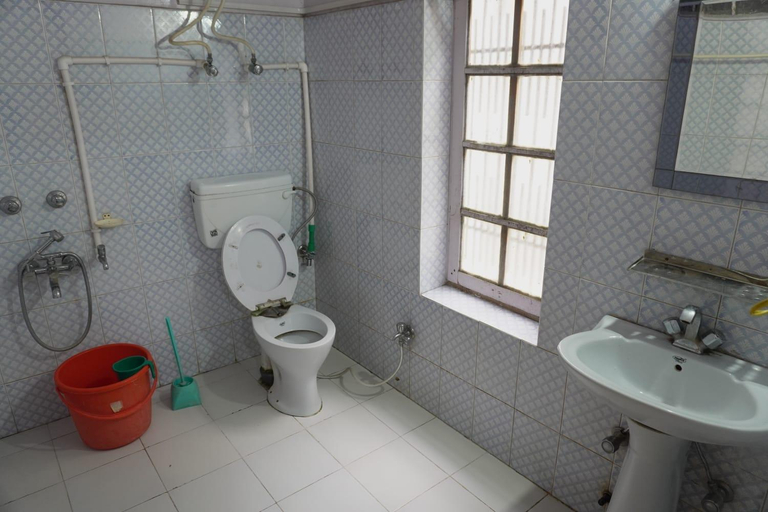 Bathroom 3, Hotel Galuma Leh, Leh