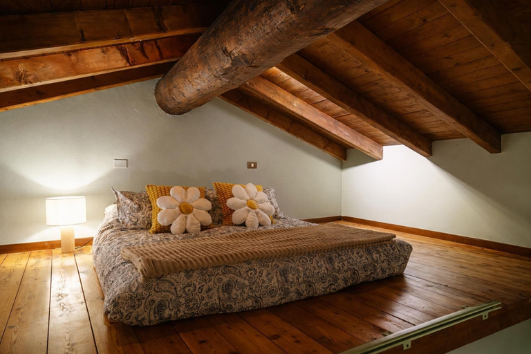 Room 4, Navigli House-private Garden -quiet Oasis-sleeps 5, Milano