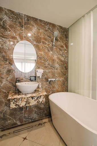 Bathroom 3, Bay Luxury Boutique Hotel & Spa - No1 Ngo Huyen, Hoàn Kiếm