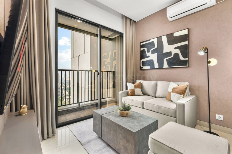 Living area 5, Cerova by Kozystay - Sudirman, South Jakarta