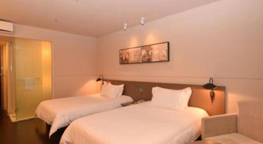 Bedroom 4, Jinjiang Inn Select Shiyan Checheng West Road, Shiyan