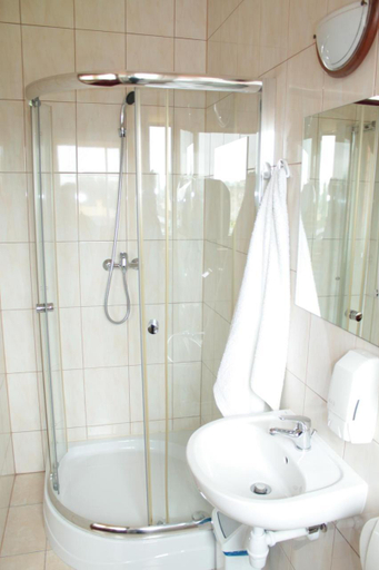 Bathroom 4, Zajazd Skorpion B&B, Bieruń-Lędziny