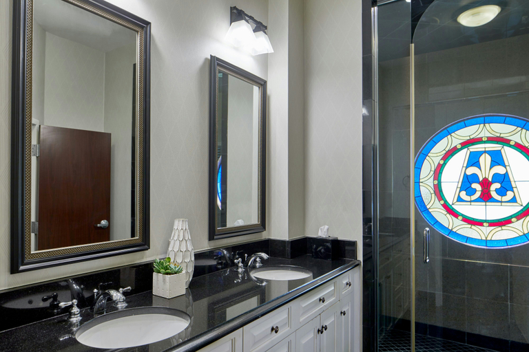 Bathroom 4, Springhill Suites By Marriott Memphis Downtown, Shelby