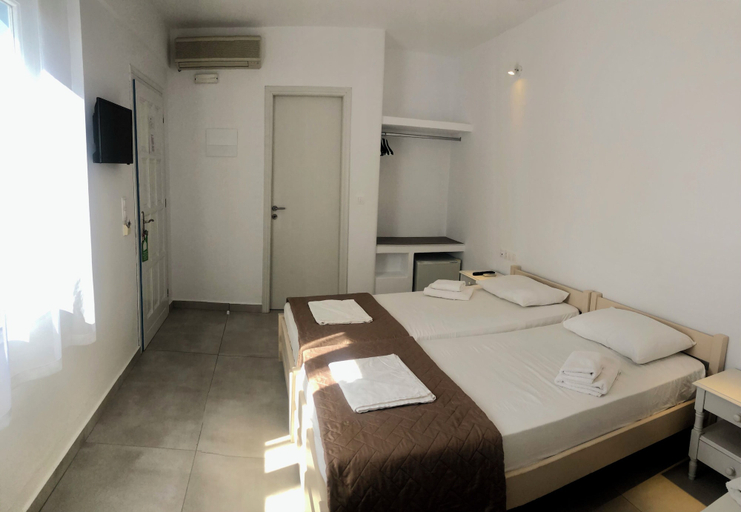 Bedroom 4, Golden Sun Hotel, South Aegean