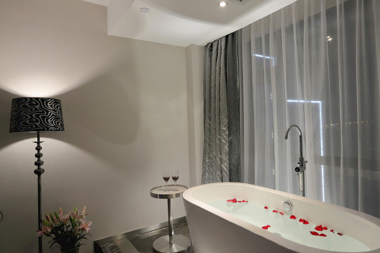 Bathroom 4, Orange Hotel Hangzhou Jiubao Passenger Transport Center, Hangzhou