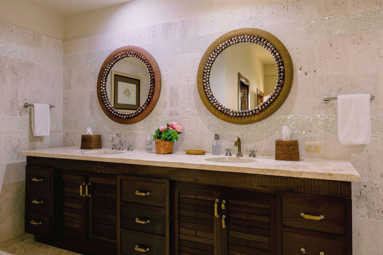 Bathroom 3, Luxury9BR Villa39 Juanillo Private Beach, Salvaleon de Higuey