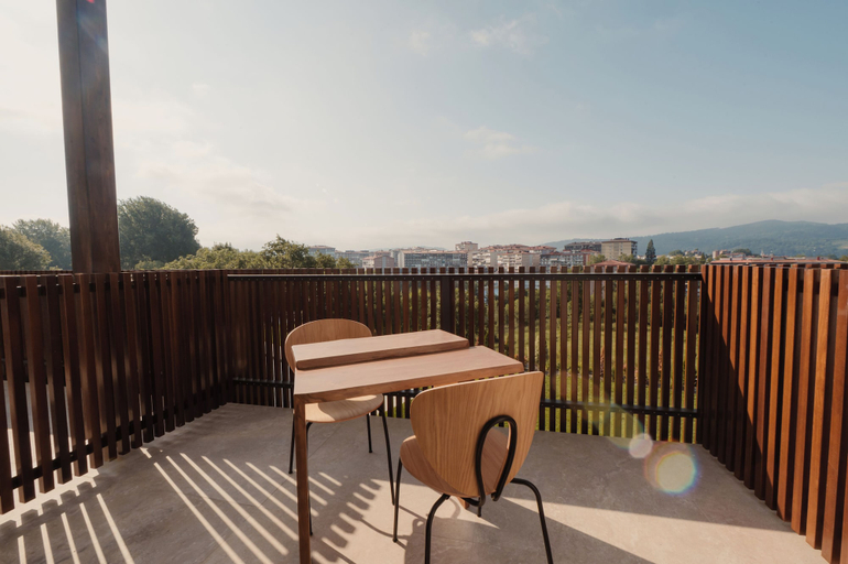 Outdoor dining, Hotel Gamongoa, Guipúzcoa