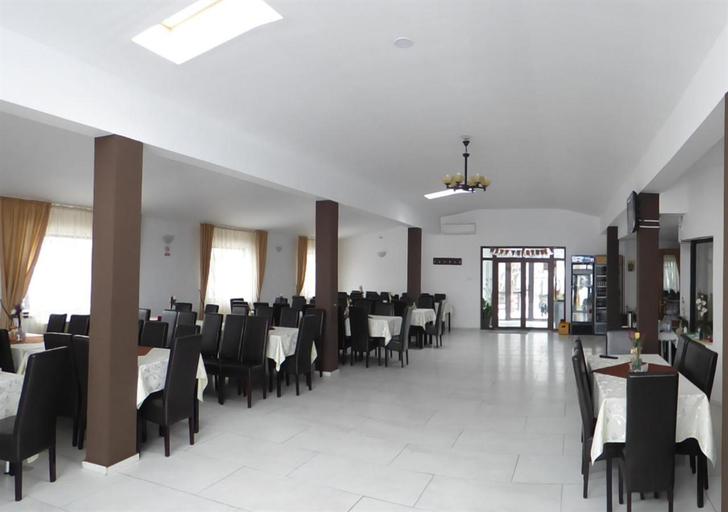 Food & Drinks 5, Pensiunea Poarta Apusenilor, Moldovenesti