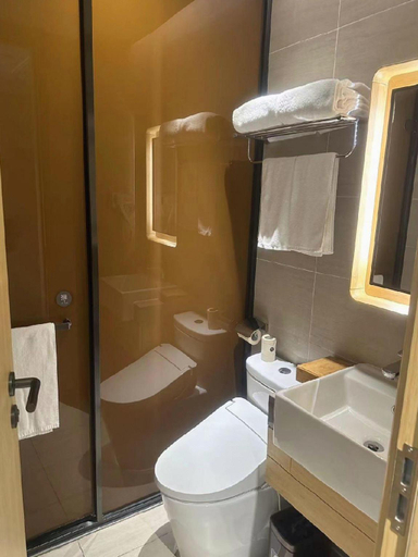 Bathroom 4, Ji Hotel Shanghai Jiading Bailian Shopping Center, Shanghai
