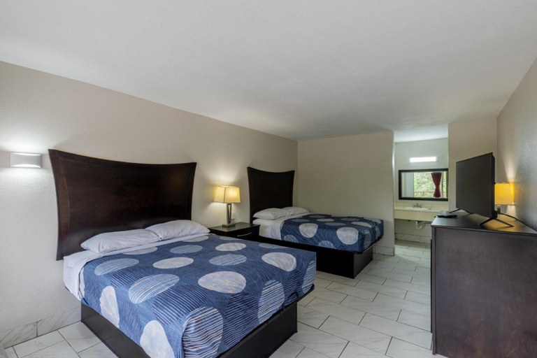 Others 5, Executive Inn Beeville US 181 By Capital O, Bee