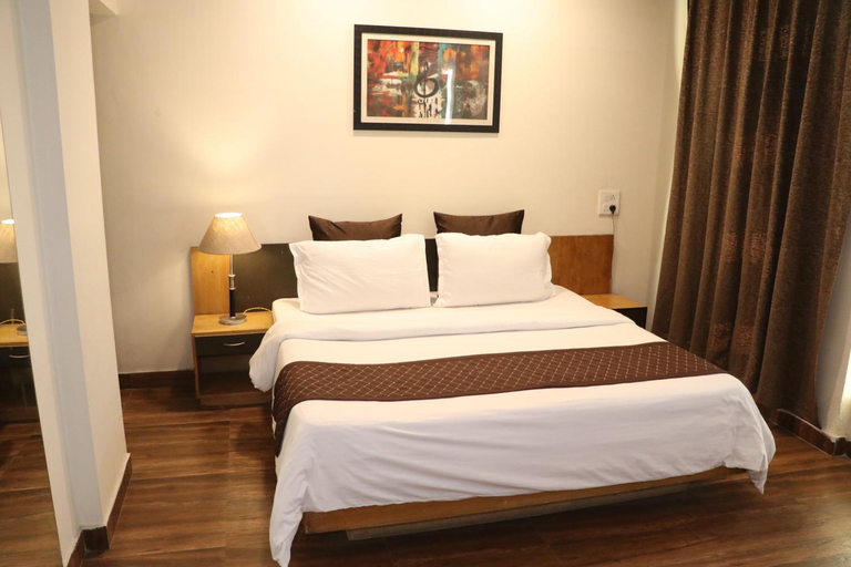 Bedroom 4, Hotel centrum, Hardwar