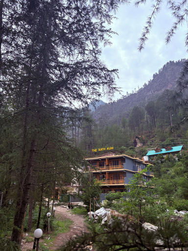 Exterior, The Kath Kuni, Kullu