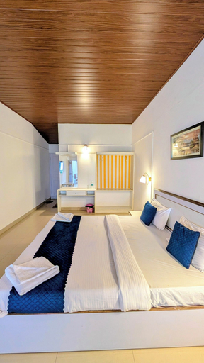 Room 5, The Lantana Resort, Kodagu
