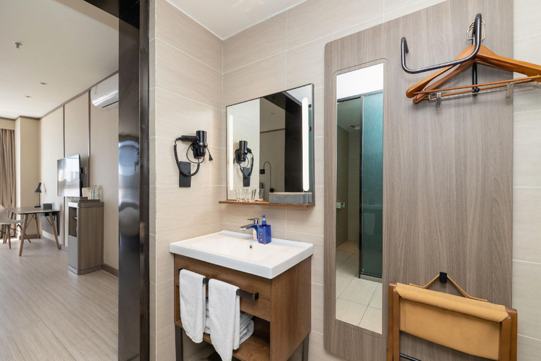 Bathroom 4, Hanting Hotel Lhasa Duilong Economic Development Zone, Lhasa