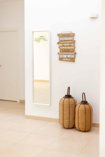 Others 5, Villa mar ii, Baleares