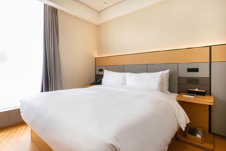 Bedroom 2, Ji Hotel Shanghai Lujiazui World Plaza, Shanghai