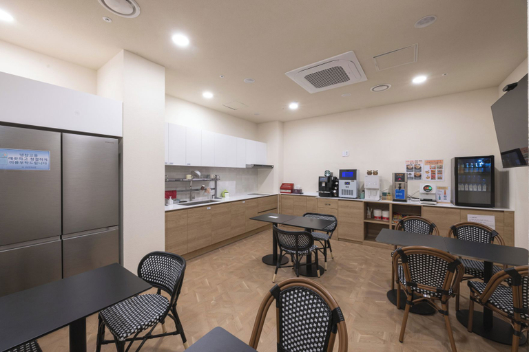Food & Drinks, H-AVENUE HOTEL HAEUNDAE, Haeundae