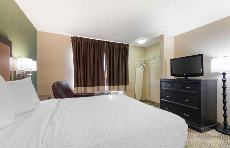Bedroom 3, Extended Stay America Suites Washington DC Gaithersburg N, Montgomery