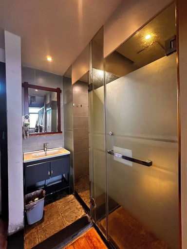 Bathroom 2, Bufu shaohua qingnian lüguan YouthHostel, Suzhou
