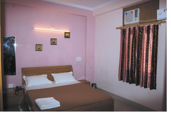 Bedroom 2, Hotel Landmark, Hardwar