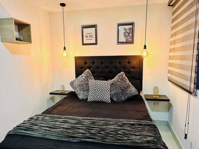Room 4, Envigado Comfortable Modern · Wifi 300 MB · Metro, Envigado