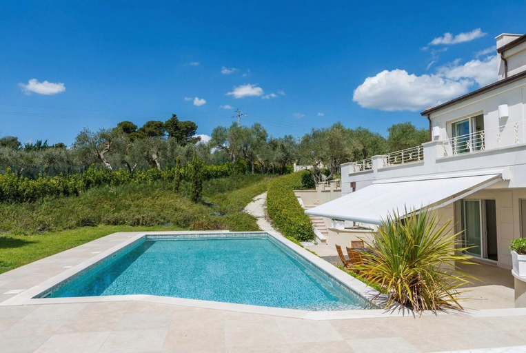 Others 3, VILLA MANDARA 8&2, Emma Villas, Rimini