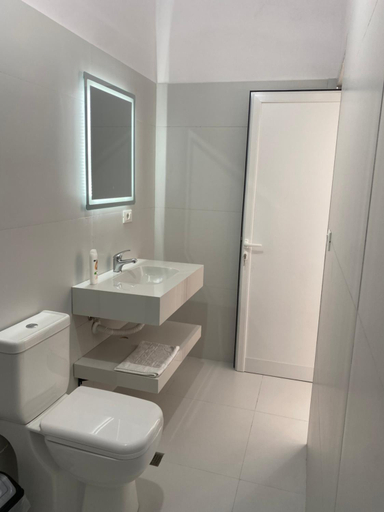 Bathroom 2, Relax Vila, Vlorës