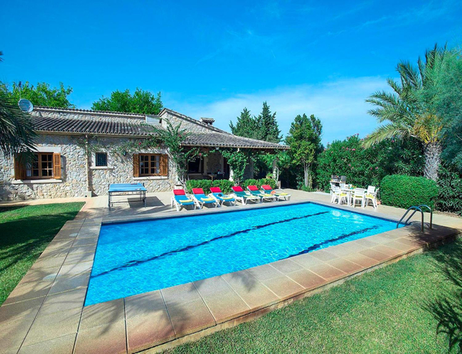Others 2, Villa Tancotes, Baleares