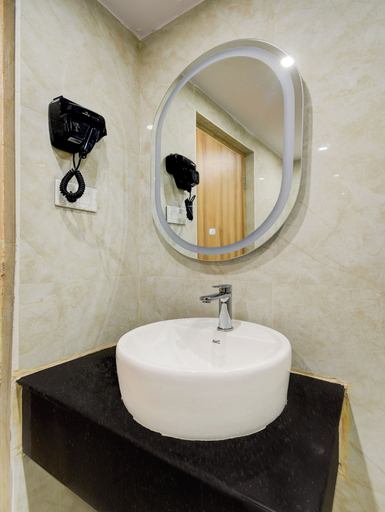 Bathroom 5, Palette Naveena Grand Hyderabad, Hyderabad