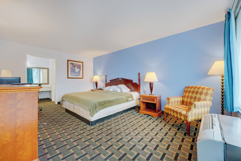 Room 3, Ole South Inn Jackson I 40 TN, Madison