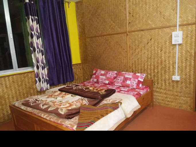 Bedroom 2, Vamoose Salakha, Darjiling