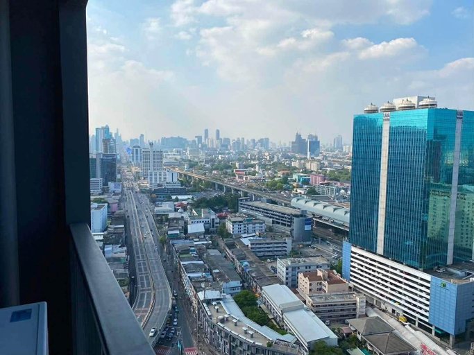 Interior 5, Blossom Comzy Duplex, Khan Na Yao