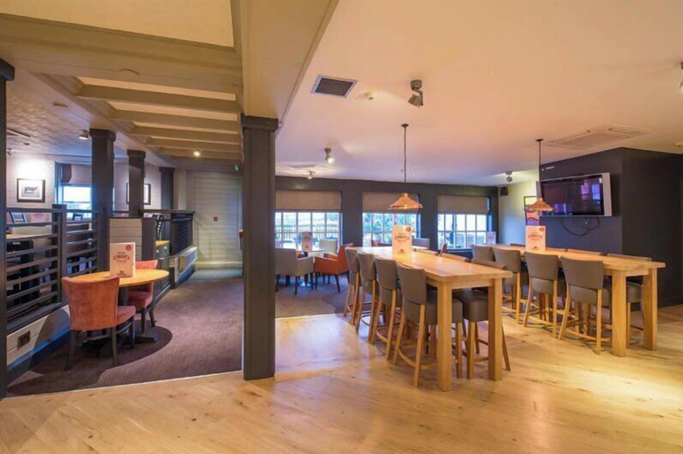 Food & Drinks 4, Premier Inn Doncaster - Lakeside, Doncaster