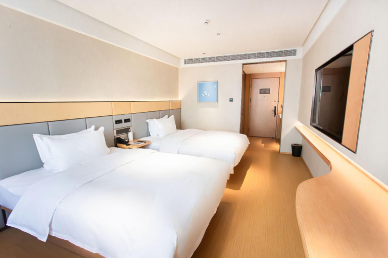 Bedroom 2, Ji Hotel Qingdao Licun Pedestrian Street, Qingdao