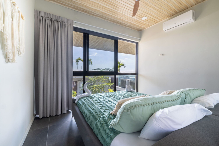 Bedroom 2, Solindo Stays, Santa Cruz
