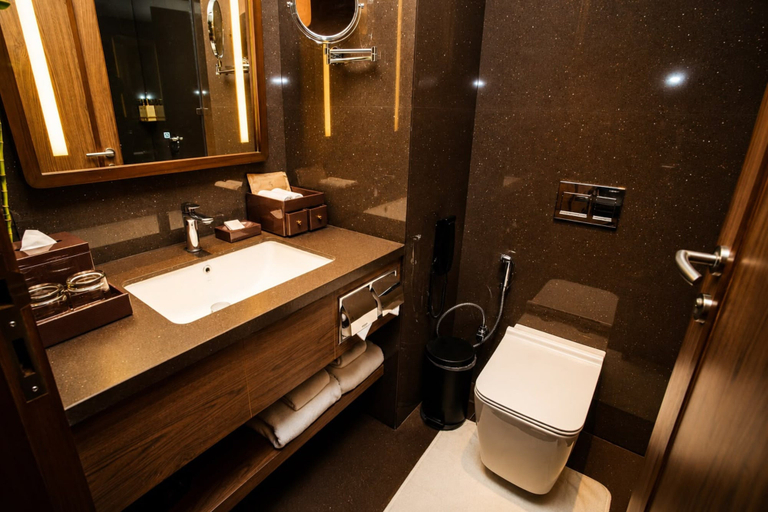 Bathroom, Montana Vista, Darjiling